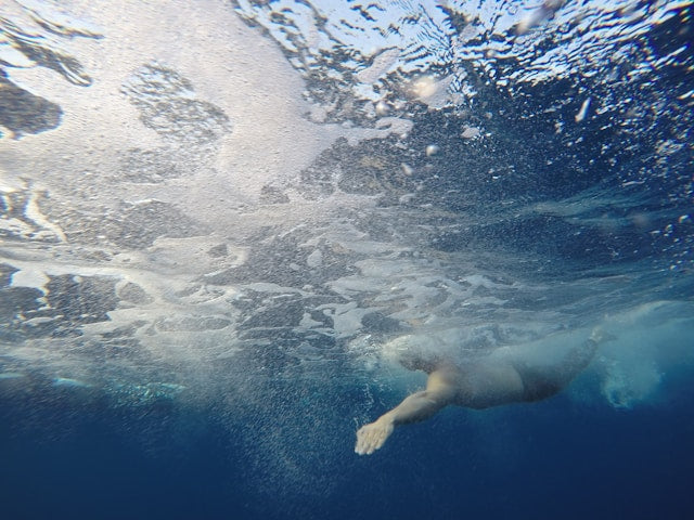 Ocean Swimming Tips and Workouts 